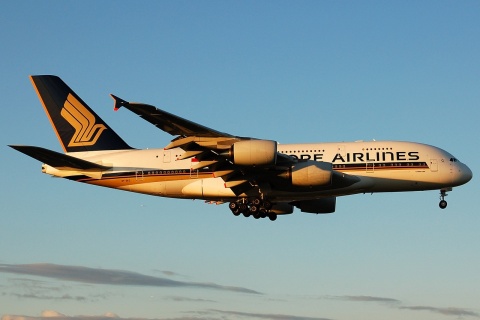9V-SKD - A380-841 - Singapore Airlines - LHR - 12-07-2008