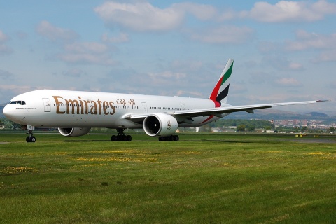 A6-EBD - 777-31H(ER) - Emirates - GLA - 16-05-2008