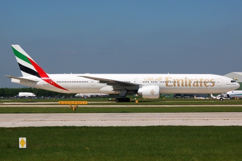 A6-ECB - 777-31H(ER) - Emirates - MAN - 14-05-2008