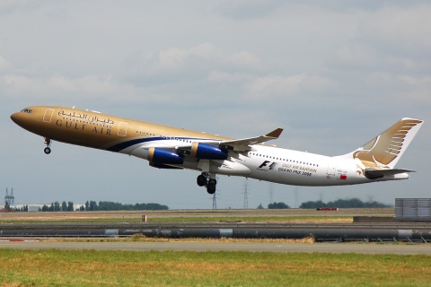 A9C-LH - A340-313 - Gulf Air - CDG - 09-07-2008