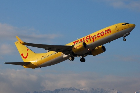 D-ATUA - 737-8K5(WL) - TUIfly - SZG - 16-02-2008