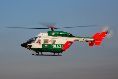 D-HNWK - BK-117B2 - Polizei Nordrhein-Westfalen (North Rhine-Westphalia Police) - DUS - 18-02-2008