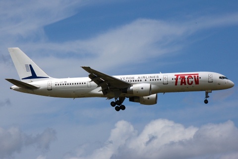 D4-CBP - 757-2Q8 - TACV Cabo Verde Airlines - LIS - 30-05-2008