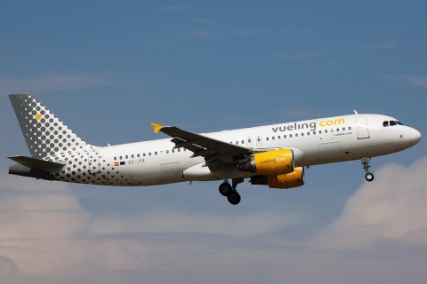 EC-JYX - A320-214 - Vueling - FCO - 11-06-2008