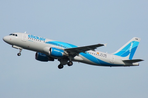 EC-KMI - A320-216 - Clickair - BRU - 27-04-2008