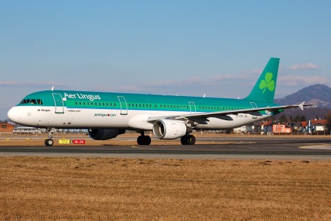 EI-CPC - A321-211 - Aer Lingus - SZG - 16-02-2008