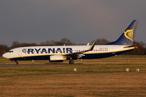 EI-DCO - 737-8AS(WL) - Ryanair - STN - 04-03-2008