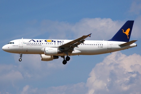EI-DSP - A320-216 - Air One - CPH - 18-06-2008