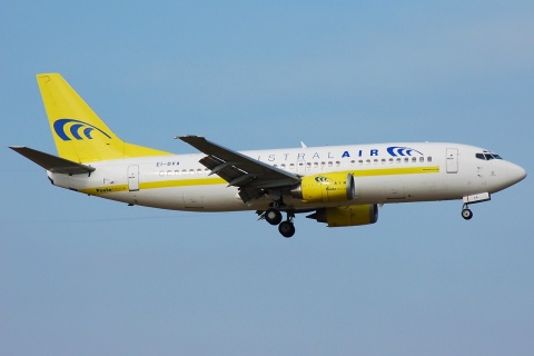 EI-DVA - 737-36E - Mistral Air - FCO - 11-06-2008