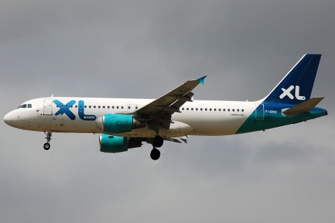 F-GRSI - A320-214 - XL Airways France - CDG - 09-07-2008