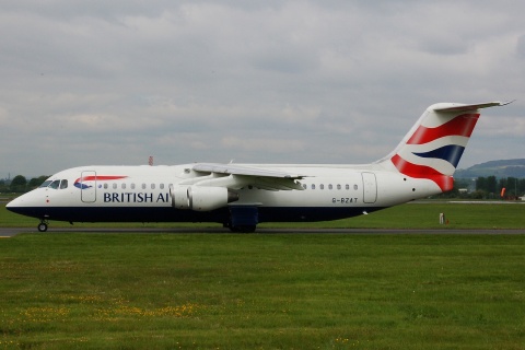 G-BZAT - RJ100 - BA Cityflyer - GLA - 15-06-2008