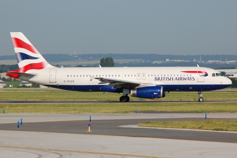 G-EUUS - A320-232 - British Airways - PRG - 01-07-2008