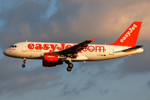 G-EZBM - A319-111 - easyJet - STN - 04-03-2008