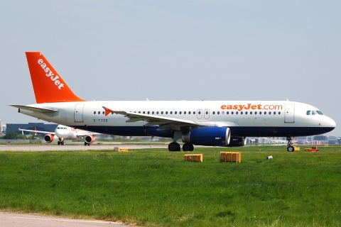 G-TTOD - A320-232 - easyJet - LGW - 13-05-2008b
