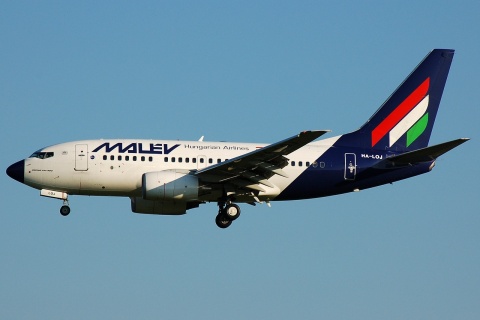 HA-LOJ - 737-6Q8 - Malev Hungarian Airlines - BRU - 24-07-2008