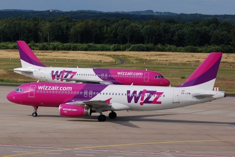 HA-LPM - A320-232 - Wizz Air - CGN - 06-07-2008