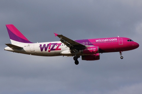 HA-LPM - A320-232 - Wizz Air - STN - 04-03-2008
