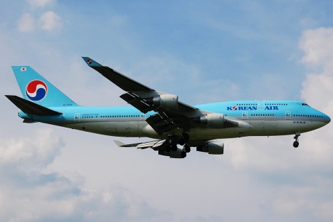 HL7404 - 747-4B5 - Korean Air Lines - LHR - 12-05-2008