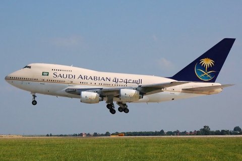 HZ-AIF - 747-SP68 - Saudi Arabian Government - PRG - 30-06-2008b