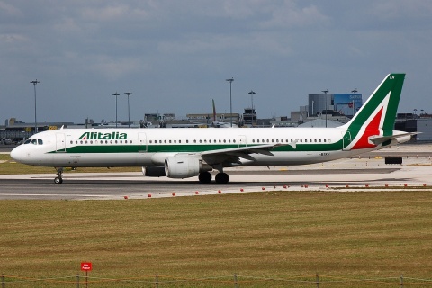 I-BIXV - A321-112 - Alitalia - LIS - 30-05-2008