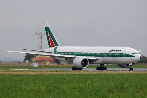 I-DISC - 777-243(ER) - Alitalia - FCO - 12-06-2008