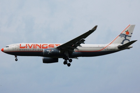 I-LIVL - A330-243 - Livingston - FCO - 11-06-2008