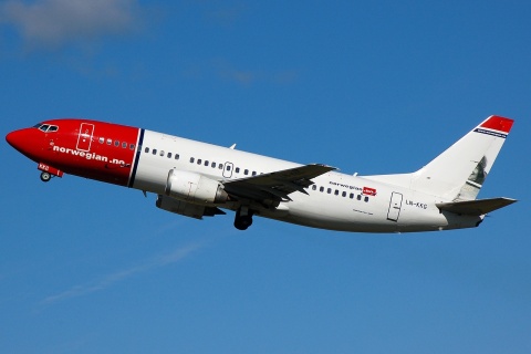 LN-KKG - 737-3K2 - Norwegian Air Shuttle - OSL - 25-06-2008b