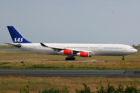 LN-RKF - A340-313 - SAS Scandinavian Airlines - CPH - 19-06-2008