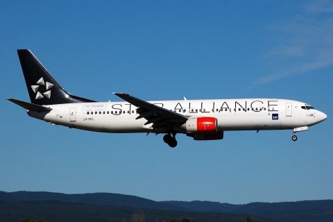 LN-RRL - 737-883 - SAS Scandinavian Airlines - OSL - 25-06-2008