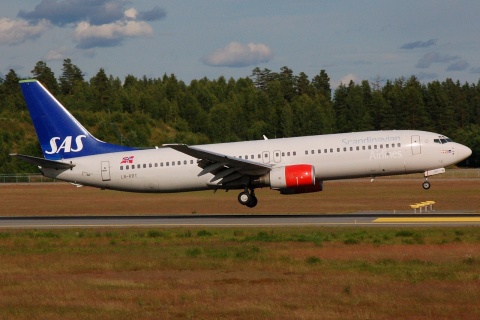 LN-RRT - 737-883 - SAS Scandinavian Airlines - OSL - 25-06-2008