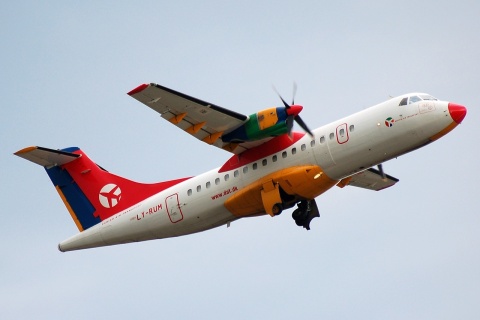 LY-RUM - ATR 42-300 - DAT Air Transport - HEL - 06-06-2008