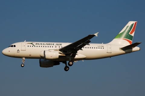 LZ-FBA - A319-112 - Bulgaria Air - BRU - 15-08-2008