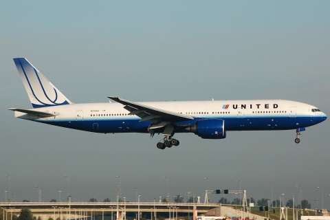 N769UA - 777-222 - United Airlines - AMS - 20-09-2008