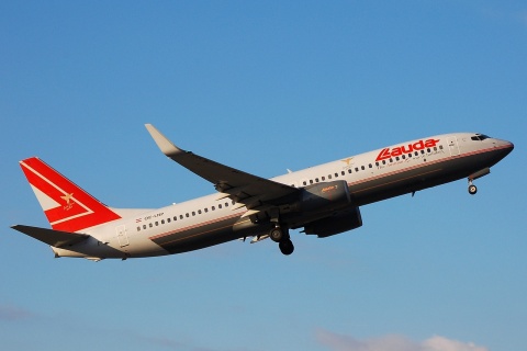 OE-LNP - 737-8Z9(WL) - Lauda Air - SGZ - 16-02-2008b