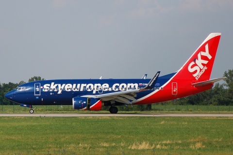 OM-NGL - 737-76N(WL) - SkyEurope Airlines - BTS - 02-07-2008