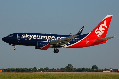 OM-NGQ - 737-7GL(WL) - SkyEurope Airlines - PRG - 30-06-2008