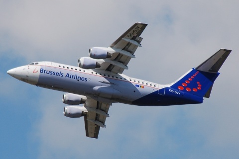 OO-DJY - RJ85 - Brussels Airlines - HEL - 07-06-2008