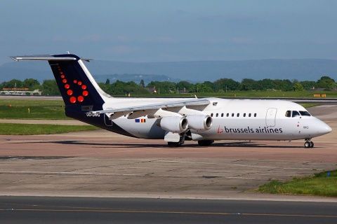 OO-DWG - RJ100 - Brussels Airlines - MAN - 14-05-2008
