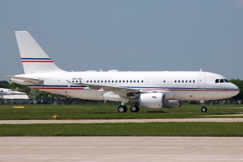 P4-VNL - A319-115CJ - Global Jet Luxembourg - MAN - 14-05-2008