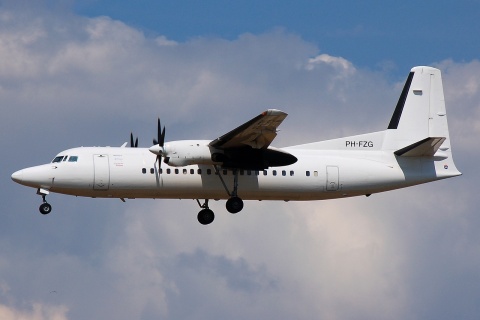 PH-FZG - Fokker 50 - Wideroe - CPH - 18-06-2008