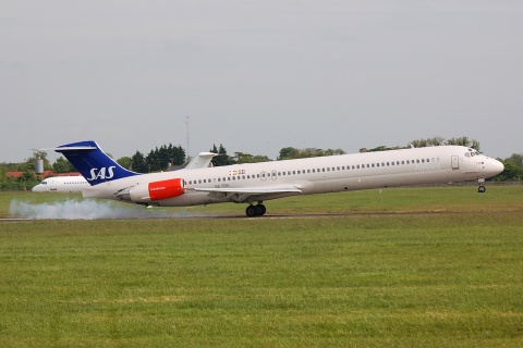 SE-DIN - MD-81 - SAS Scandinavian Airlines - DUB - 21-05-2008