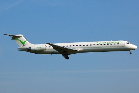 SE-DJE - MD-83 - Fly Excellent - LGW - 13-05-2008