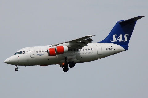 SE-DJP - BAe 146 RJ70 - SAS Scandinavian Airlines - BRU - 27-04-2008