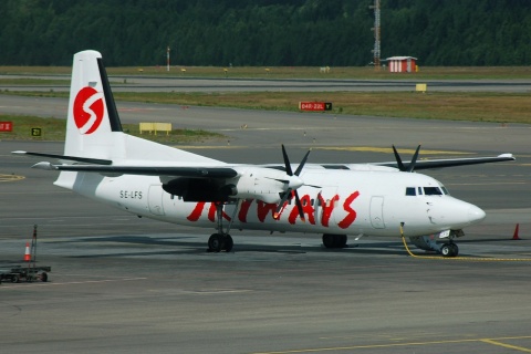 SE-LFS - Fokker 50 - Skyways Express - HEL - 09-09-2008