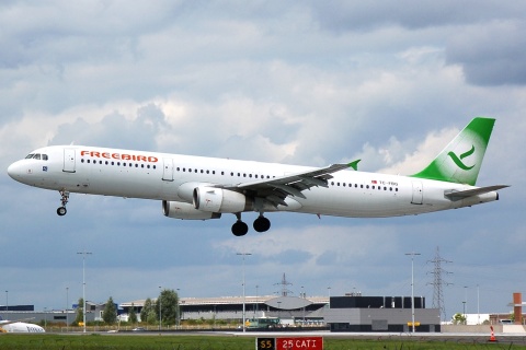 TC-FBG - A321-131 - Freebird Airlines - CRL - 11-08-2008