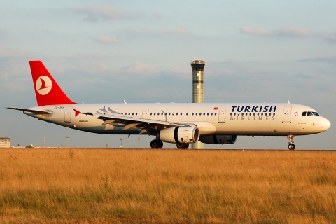 TC-JRA - A321-231 - Turkish Airlines - CDG - 09-07-2008