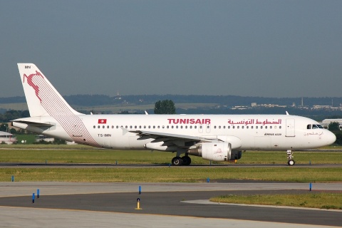 TS-IMN - A320-211 - Tunisair - PRG - 01-07-2008