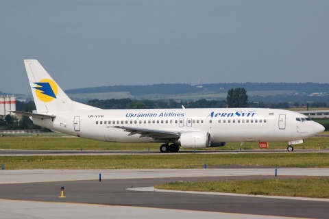 UR-VVM - 737-448 - AeroSvit Airlines - PRG - 30-06-2008