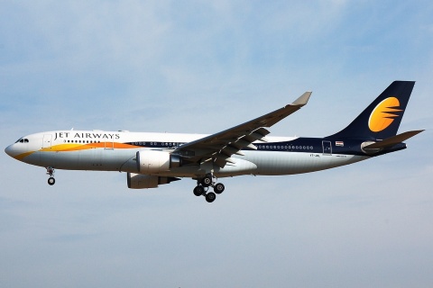 VT-JWL - A330-202 - Jet Airways - BRU - 16-08-2008