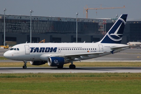 YR-ASA - A318-111 - Tarom - VIE - 03-07-2008